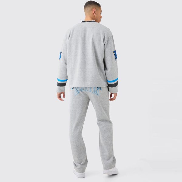 Oversized Varsity Applique V Neck Sweatshirt Tracksuit - Image 2